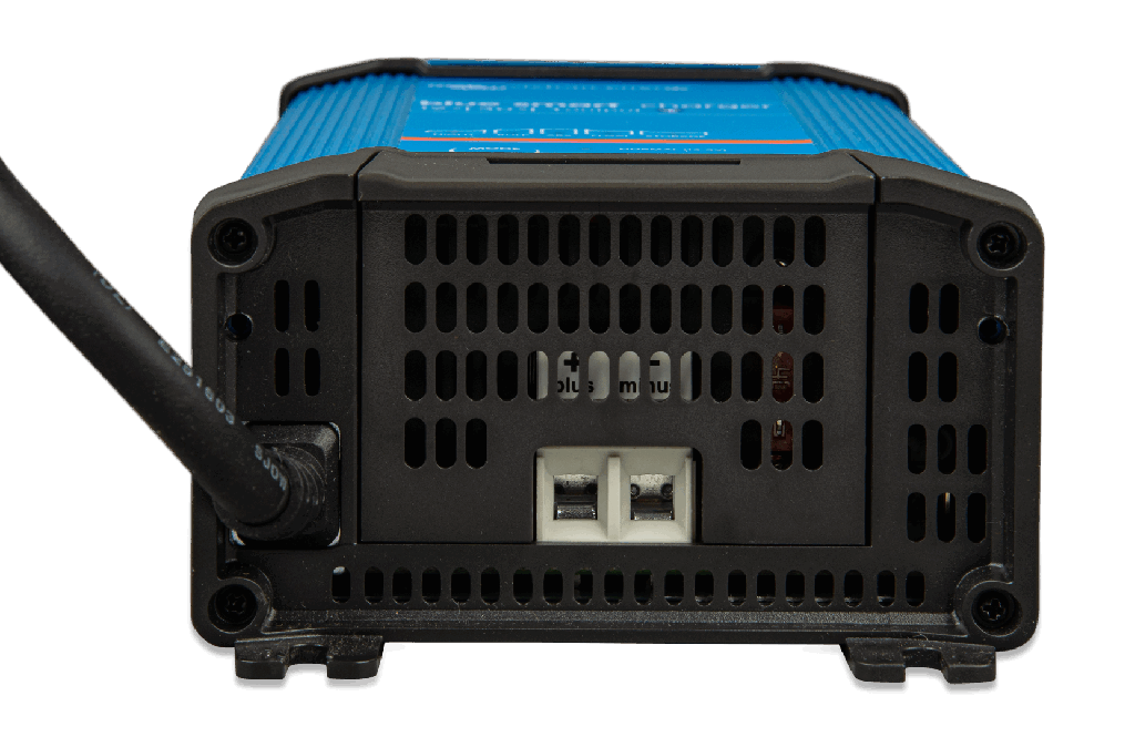 Blue-Smart-IP22-Charger-12V-30A-1-120Vconnectors-scaled.png