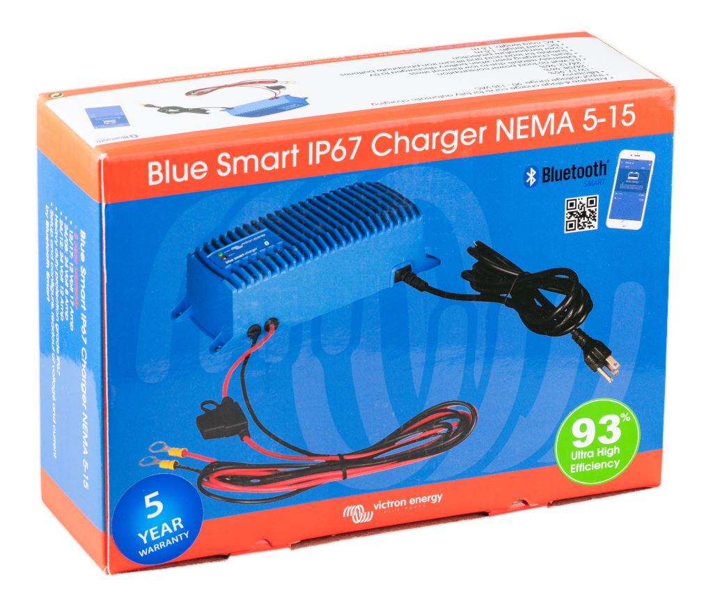 BPC121715106_Blue20Smart20IP6720Charger2012-17120120V20NEMA205-1520box.png